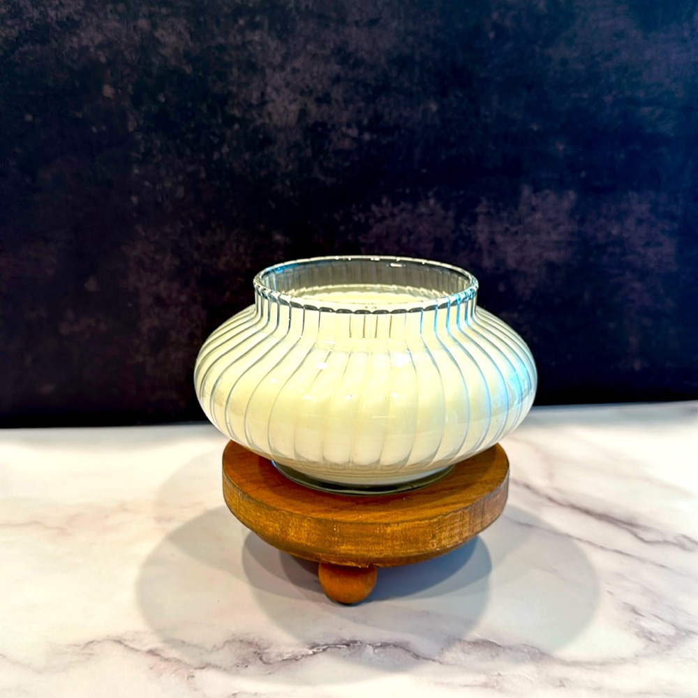 Fall candle in vintage glass jar. 100% hand poured soy wax in fog and fern scent